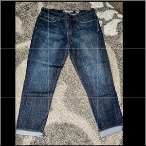 Denizen levis cropped jeans